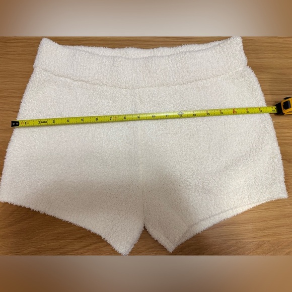 Daily Practice by Anthropologie Sherpa Shorts | Cream Fleece | Size M - Picture 3 of 7